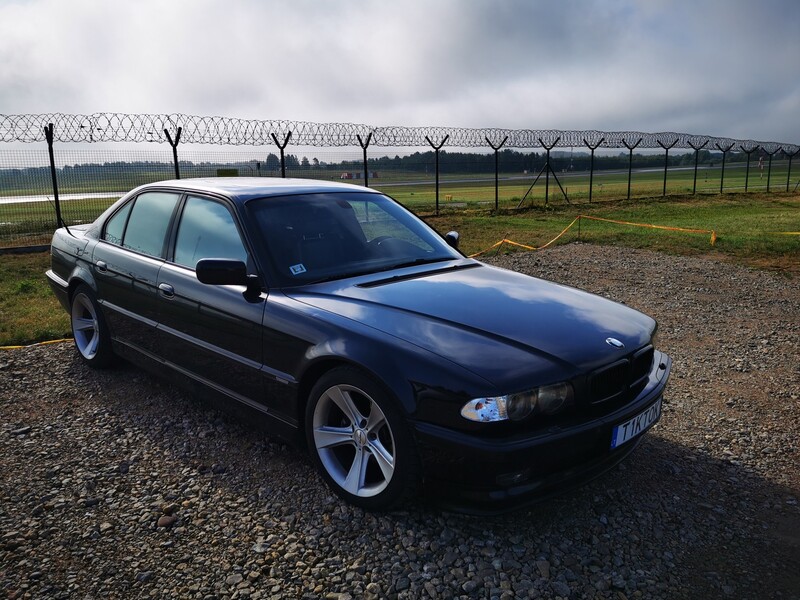 Photo 11 - Bmw 730 E38 BLACK SEMIORA 2001 y