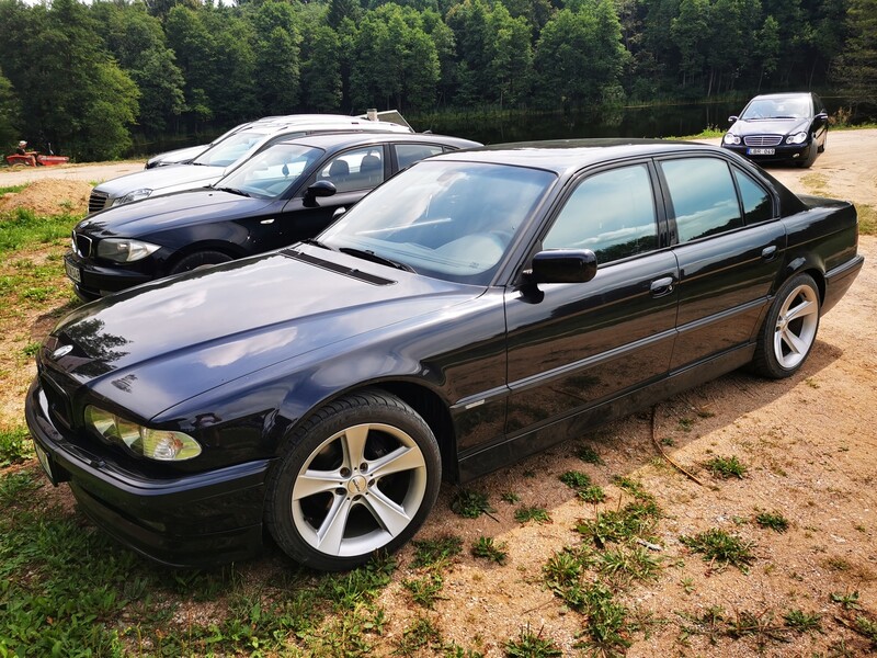 Photo 17 - Bmw 730 E38 BLACK SEMIORA 2001 y