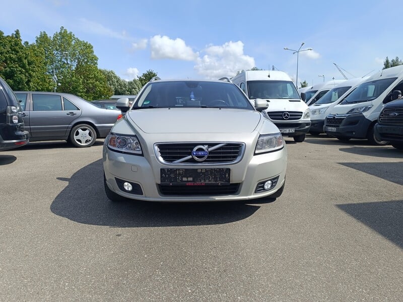 Фотография 4 - Volvo V50 2012 г Универсал