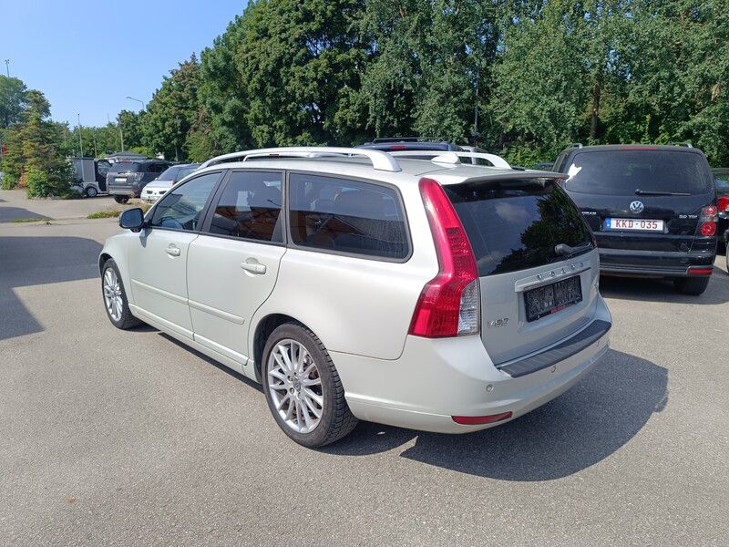 Фотография 8 - Volvo V50 2012 г Универсал