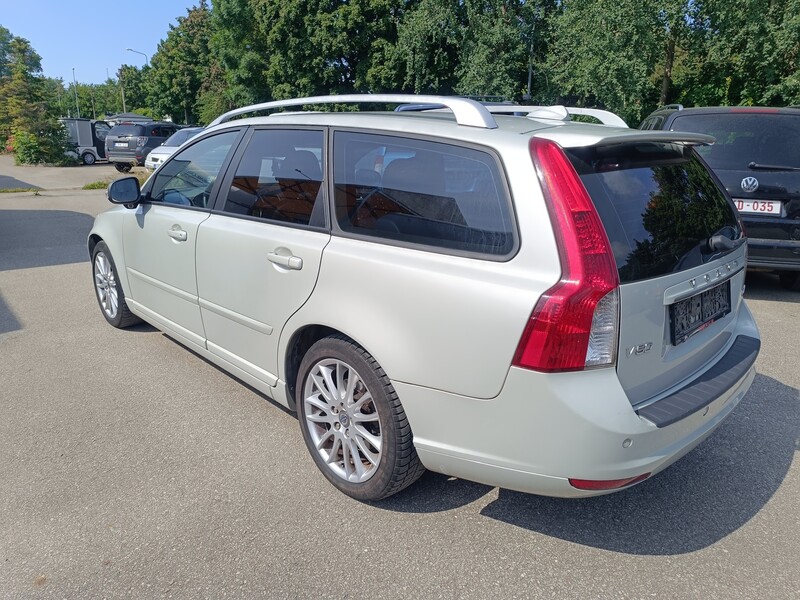 Фотография 11 - Volvo V50 2012 г Универсал