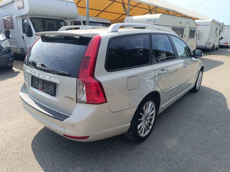 Фотография 13 - Volvo V50 2012 г Универсал