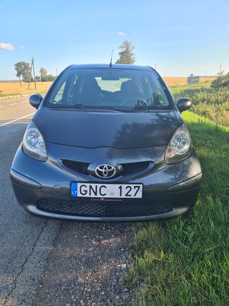 Toyota Aygo I d Luna 2008 y