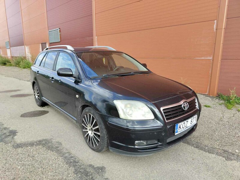 Toyota Avensis 2005 m Universalas