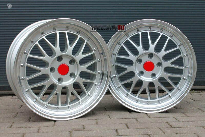 Photo 5 - Voxx LM EU-A1025 Style light alloy R17 rims