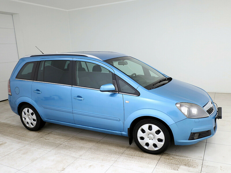 Opel Zafira TDCi 2005 y