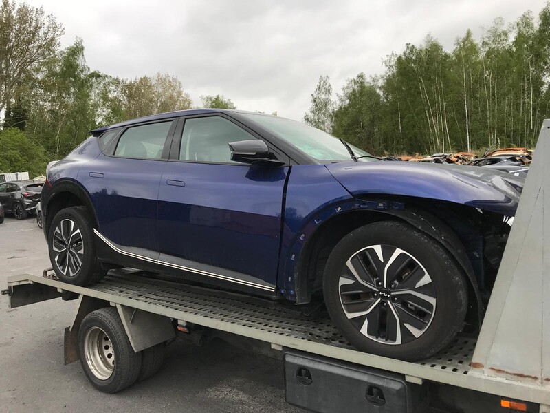 Kia EV6 2021 г Хэтчбек