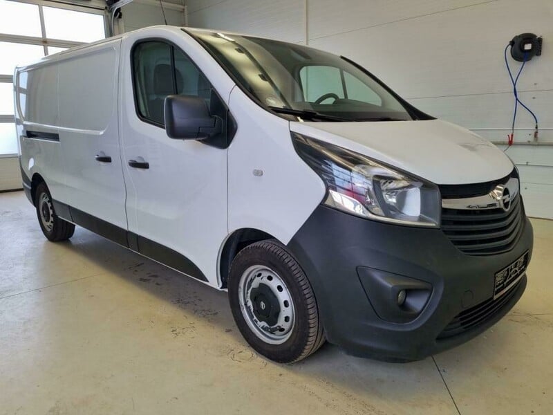 Фотография 2 - Opel Vivaro 2019 г Грузовой микроавтобус