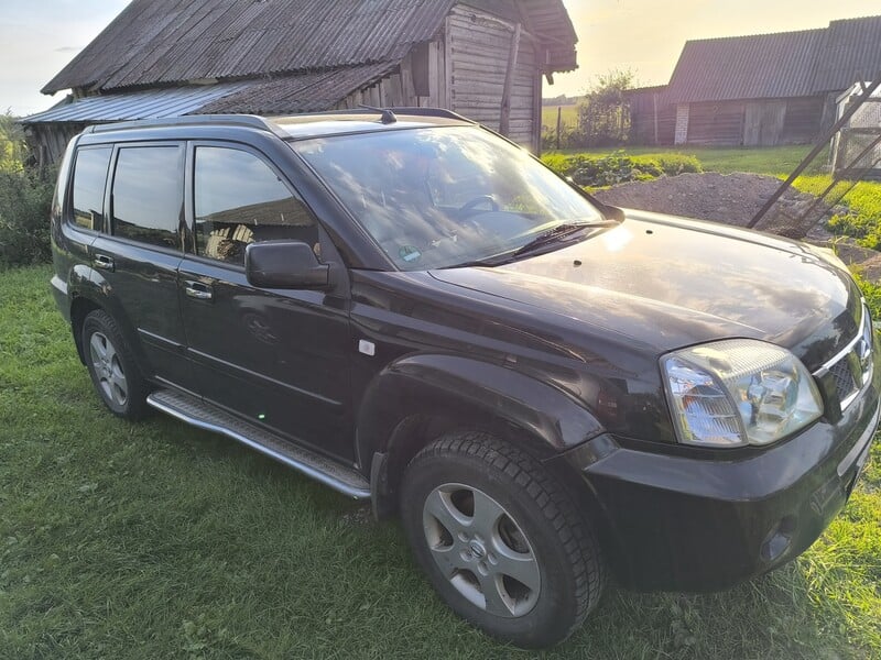 Nissan X-Trail 2004 y Off-road / Crossover