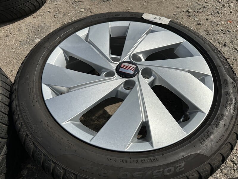 Photo 4 - Seat Siunciam, 6.5J ET46 light alloy R17 rims