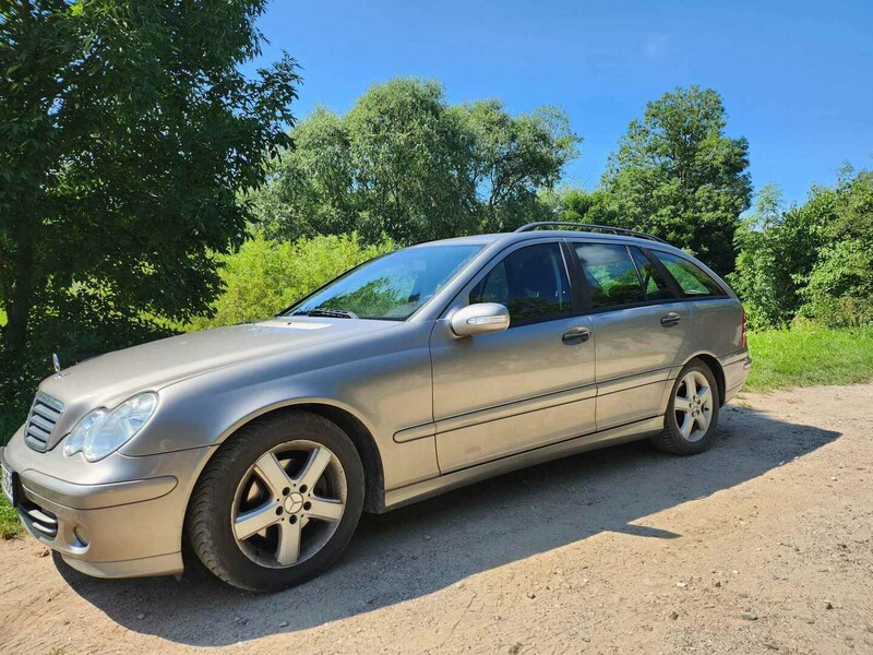 Mercedes-Benz C 200 W203 T CDI Classic 2007 y