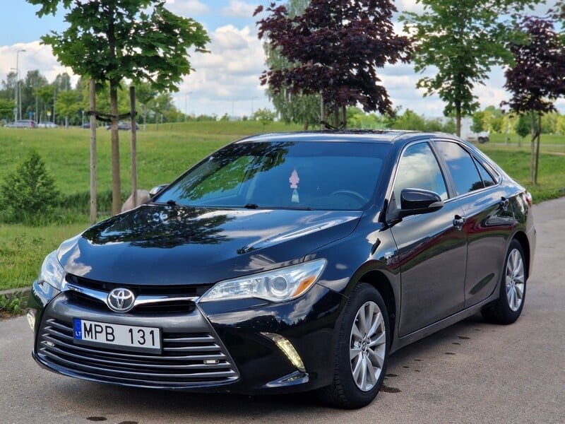 Photo 10 - Toyota Camry 2016 y Sedan