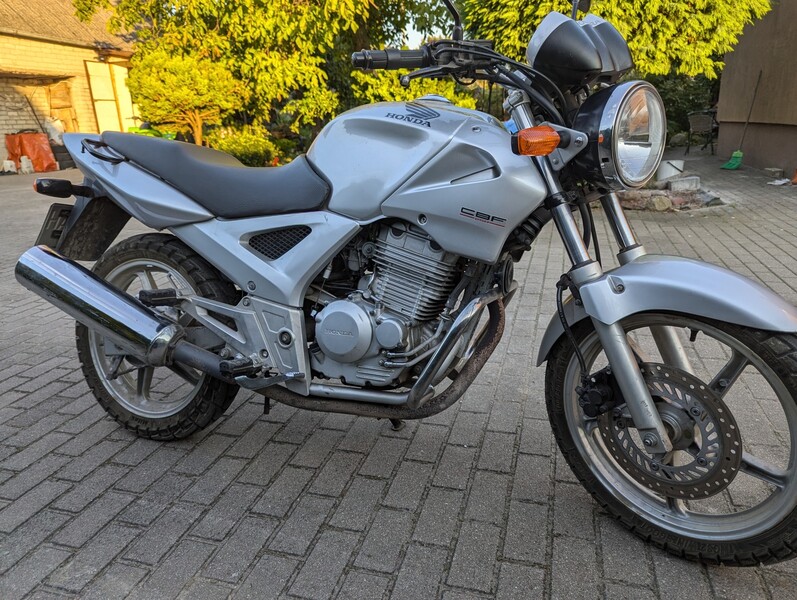 Yamaha YBR 2015 y Classical / Streetbike motorcycle