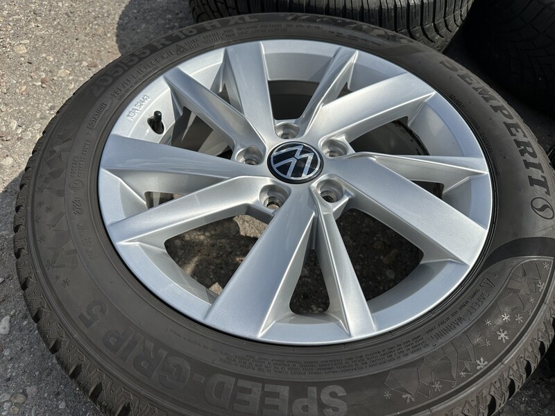 Photo 3 - Volkswagen Siunciam, 6.5J ET46 light alloy R16 rims