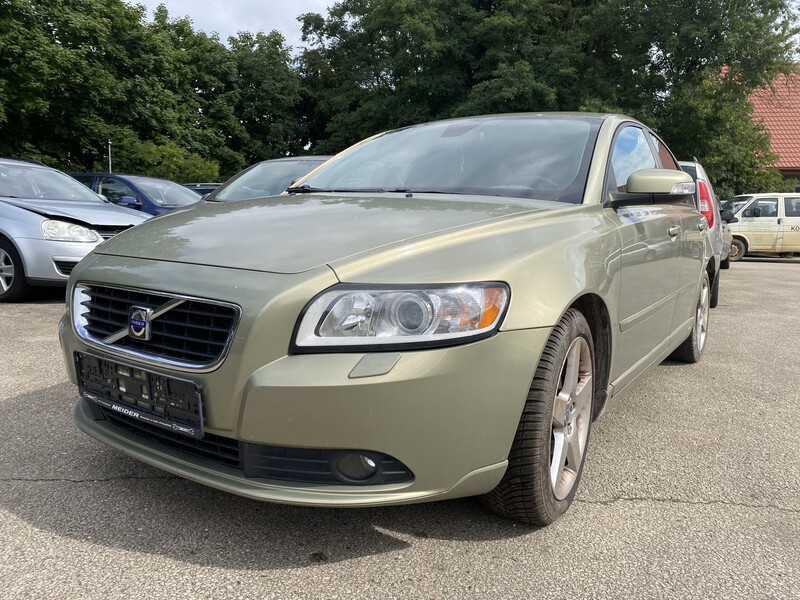 Volvo S40 II 2008 г запчясти