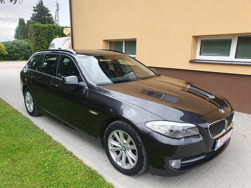 Фотография 1 - Bmw 520 d Touring 2013 г