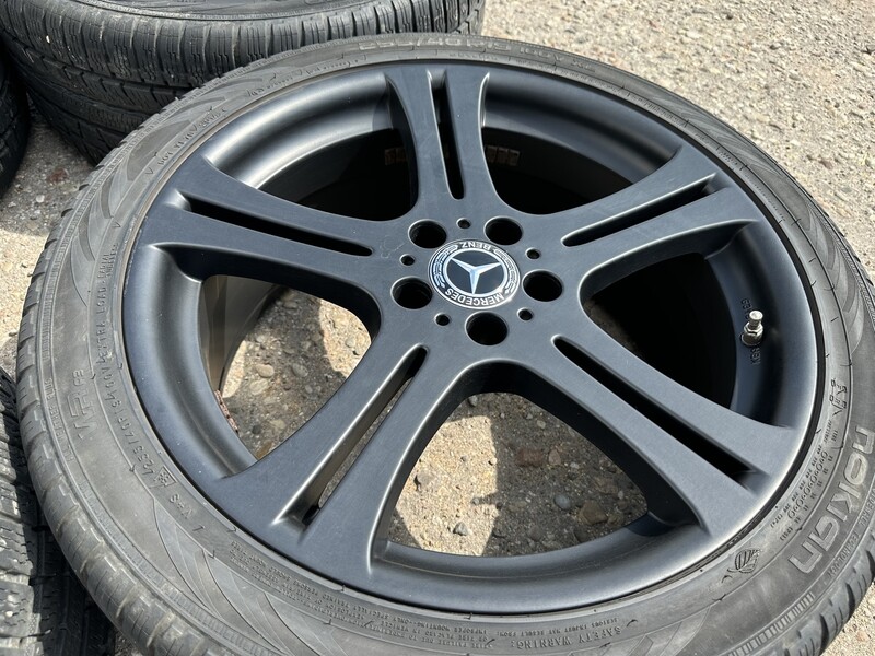 Photo 2 - Mercedes-Benz Siunciam, 8.5J ET30 light alloy R19 rims