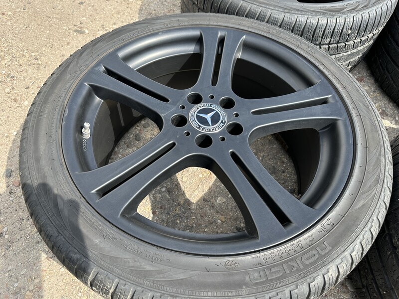 Photo 3 - Mercedes-Benz Siunciam, 8.5J ET30 light alloy R19 rims