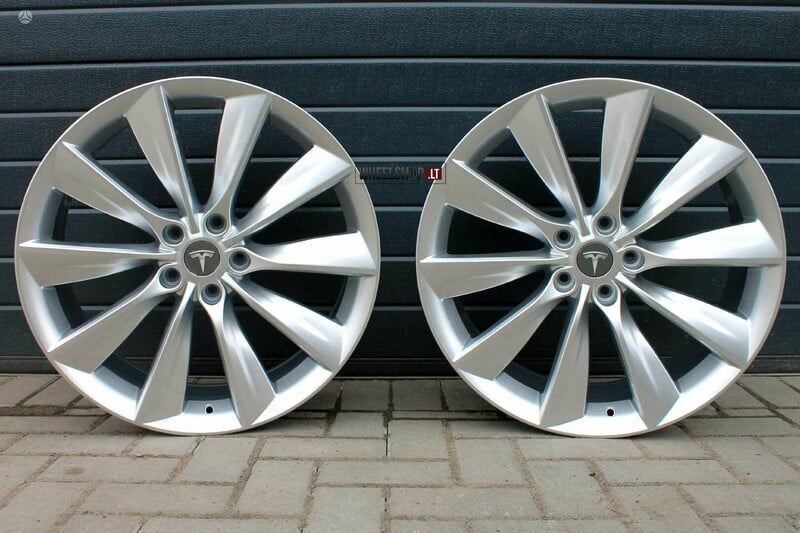 Photo 3 - TESLA Jack EU-B1385 Style Silver light alloy R21 rims