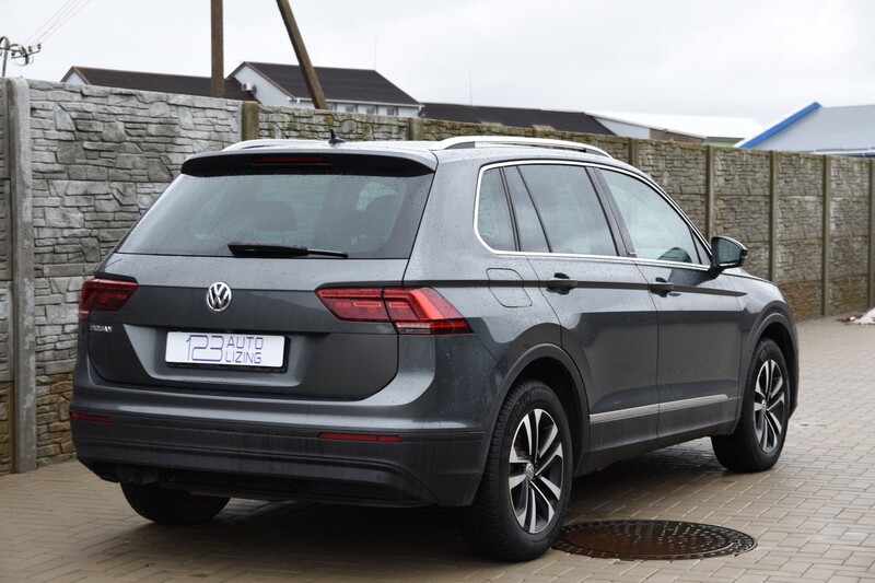 Photo 6 - Volkswagen Tiguan 2019 y Off-road / Crossover