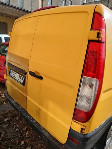 Photo 4 - Mercedes-Benz Vito 01 2006 y