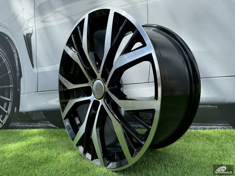 Photo 3 - Autowheels VW Sandiego Style Golf, Passat light alloy R19 rims