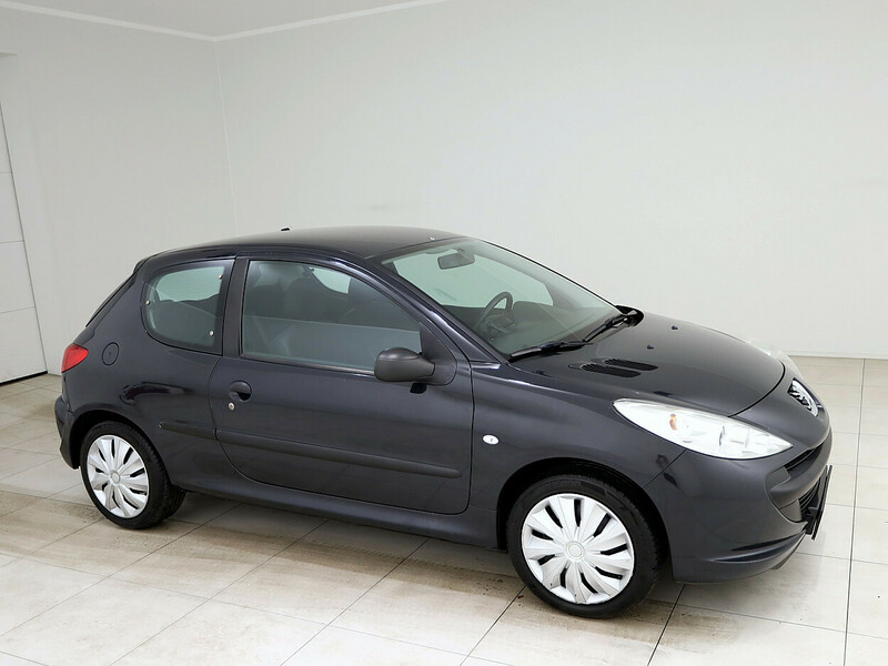 Фотография 1 - Peugeot 206 2012 г Хэтчбек