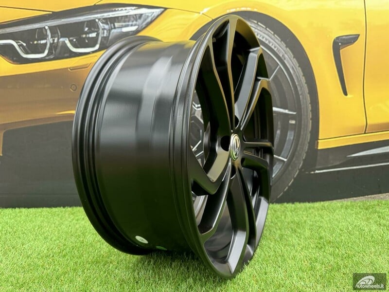 Photo 6 - Autowheels VW Reifnitz Style Golf, Passat light alloy R18 rims