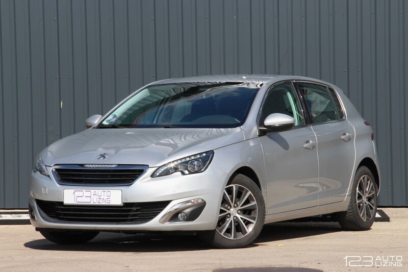 Peugeot 308 2016 y Hatchback