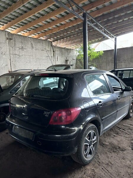 Photo 2 - Peugeot 307 2002 y parts