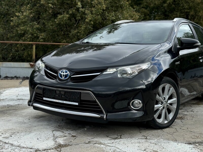 Photo 14 - Toyota Auris Hybrid Prestige 2013 y