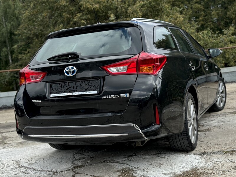 Photo 16 - Toyota Auris Hybrid Prestige 2013 y