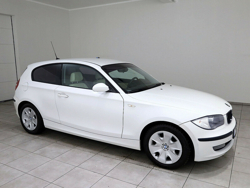 Bmw 116 2009 г Хэтчбек