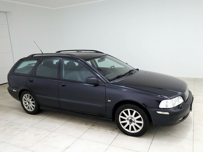 Volvo V40 TDI 2001 m