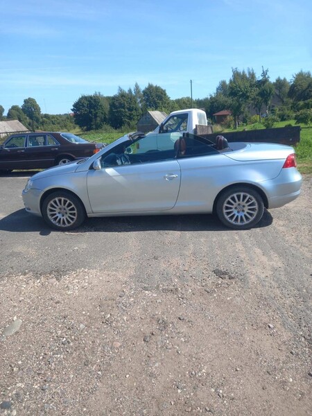 Photo 3 - Volkswagen Eos 2007 y Convertible