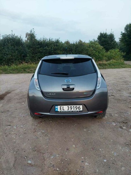 Фотография 8 - Nissan Leaf 2014 г Хэтчбек