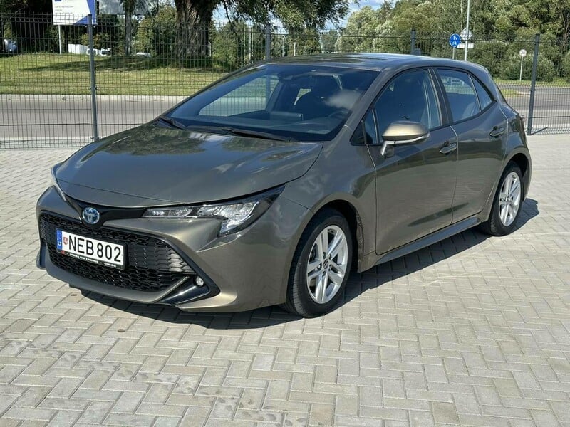 Фотография 3 - Toyota Corolla 2019 г прокат