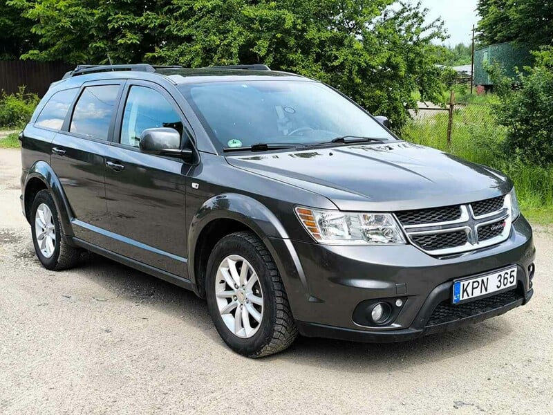 Фотография 4 - Dodge Journey 2015 г Минивэн