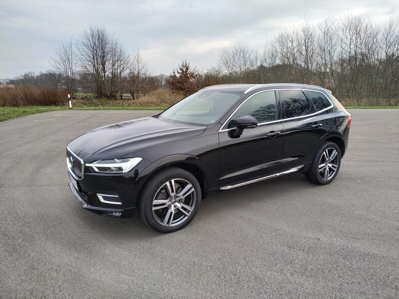 Photo 9 - Volvo XC60 2019 y Off-road / Crossover