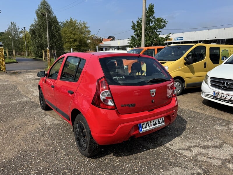 Nuotrauka 2 - Dacia Sandero 2009 m Hečbekas