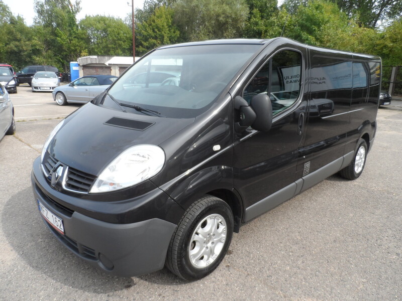 Renault Trafic 2014 г Грузовой микроавтобус