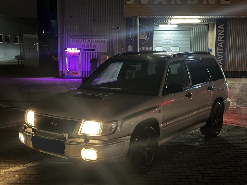 Photo 1 - Subaru Forester I 1999 y