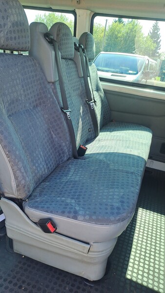 Photo 25 - Ford Transit 2011 y Minibus