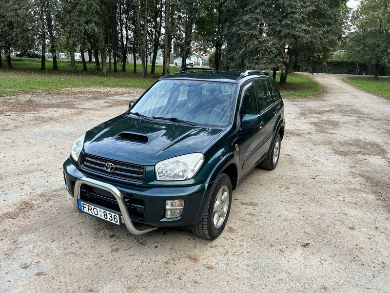 Toyota RAV4 II D-4D 4x4 2003 m