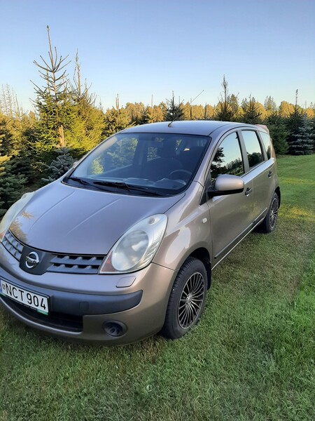 Фотография 4 - Nissan Note 2007 г Хэтчбек