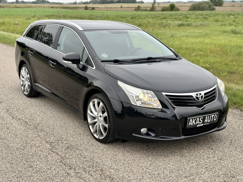 Nuotrauka 2 - Toyota Avensis D-4D 2010 2011 m