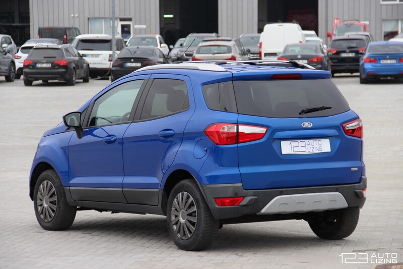 Photo 7 - Ford EcoSport 2015 y Off-road / Crossover