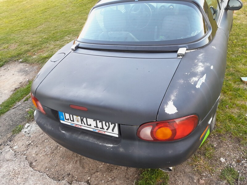 Nuotrauka 13 - Mazda MX-5 i 16V 1998 m