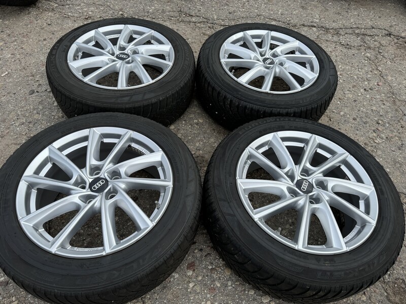 Audi Siunciam, 7.5J ET52 light alloy R17 rims