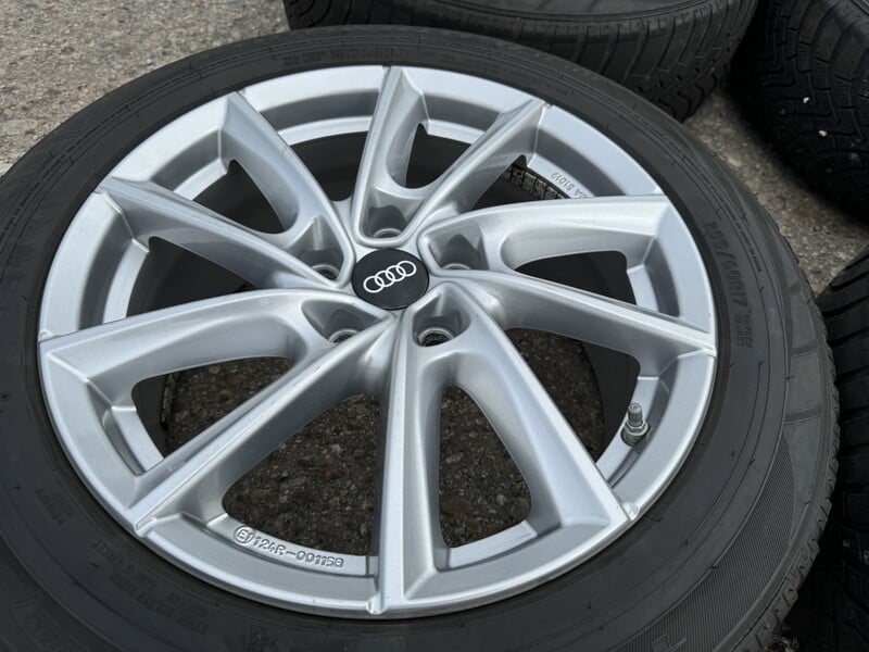 Photo 2 - Audi Siunciam, 7.5J ET52 light alloy R17 rims